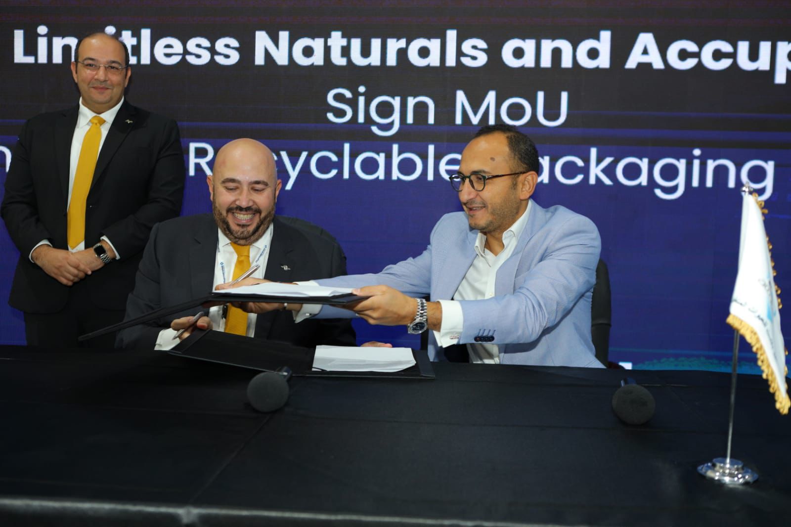 «ليمتلس ناتشورالز» تطلق مبادرة للتغليف الأخضر بإنتاج 120 مليون عبوة صديقة للبيئة سنويًا